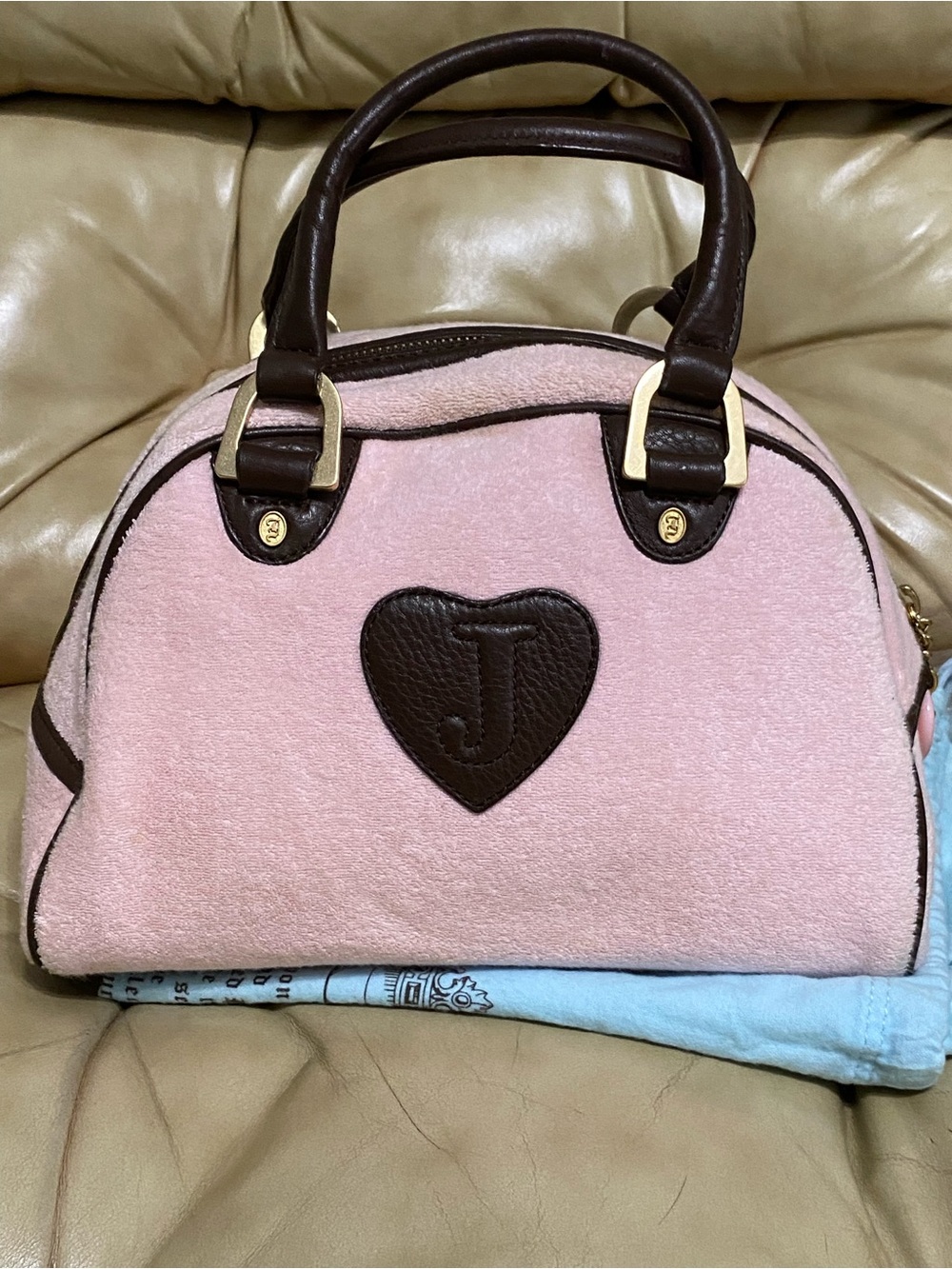 Vintage Juicy Couture Royal Bowler Bag Velour Velvet Baby Pink Crown w/Charms - Picture 3 of 16